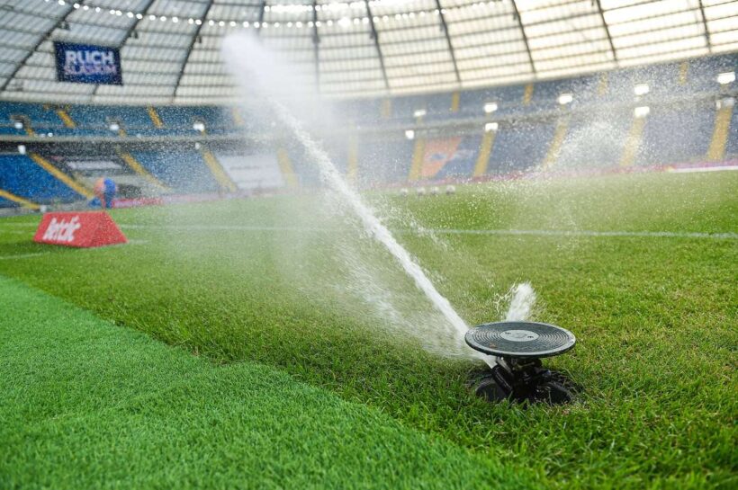 Команда меняет планы, тренировок на поле Силезского стадиона в среду не будет