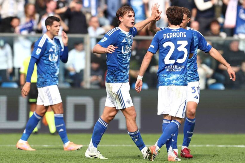 Нико Пас в блестящей форме, а Комо наносит «Ювентусу» первое поражение в сезоне