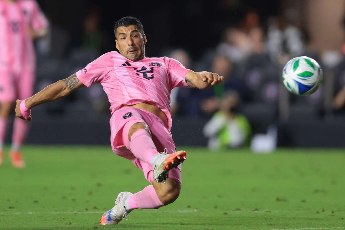 Луис Суарес забил свой 600-й гол в карьере. Он присоединился к группе, в том числе: с Роналду и Левандовски.