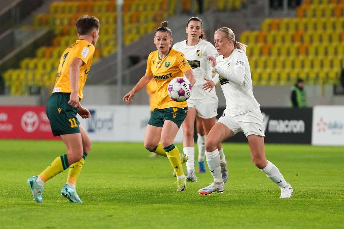 Игроки ГКС Катовице проиграли дома БК Хакену и вылетели из Кубка Европы.