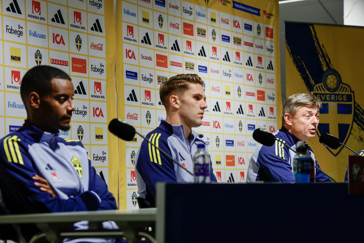 Исак и Гиокерес защищают раскритикованного шведского тренера: результатов нет, но система работает