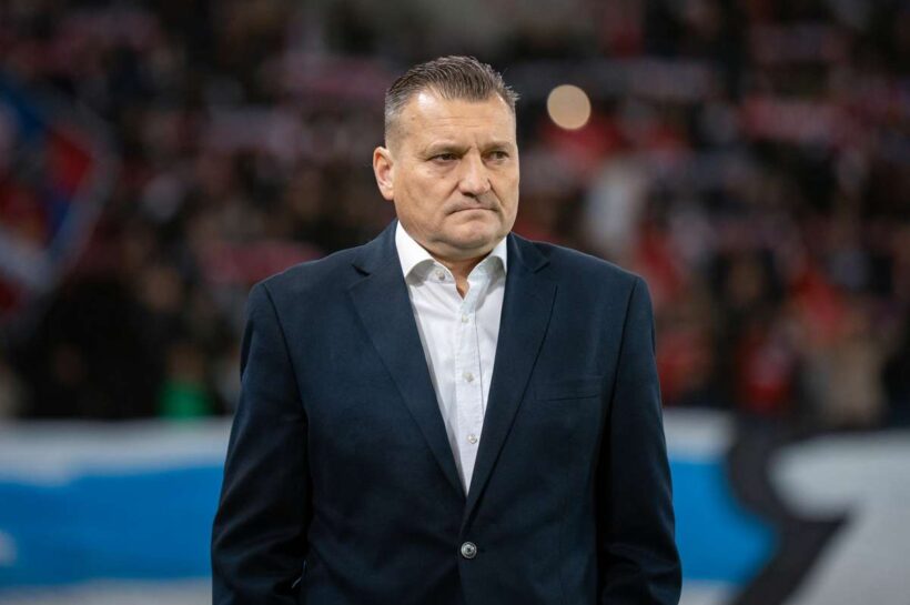 Cecherz больше не вечный тренер. Москал и Петреску среди потенциальных преемников