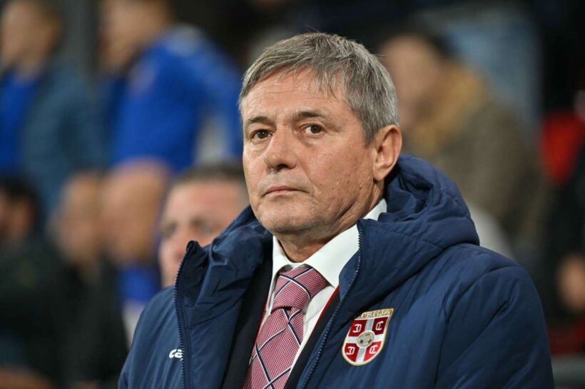 Стойкович подал в отставку после поражения сербов от Албании