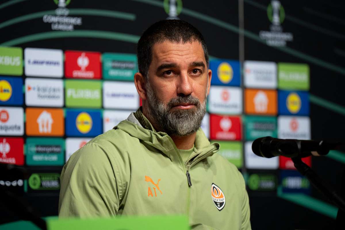 Тренер «Шахтера» Арда Туран перед матчем с «Легией»: «Мы действуем в экстремальных условиях»