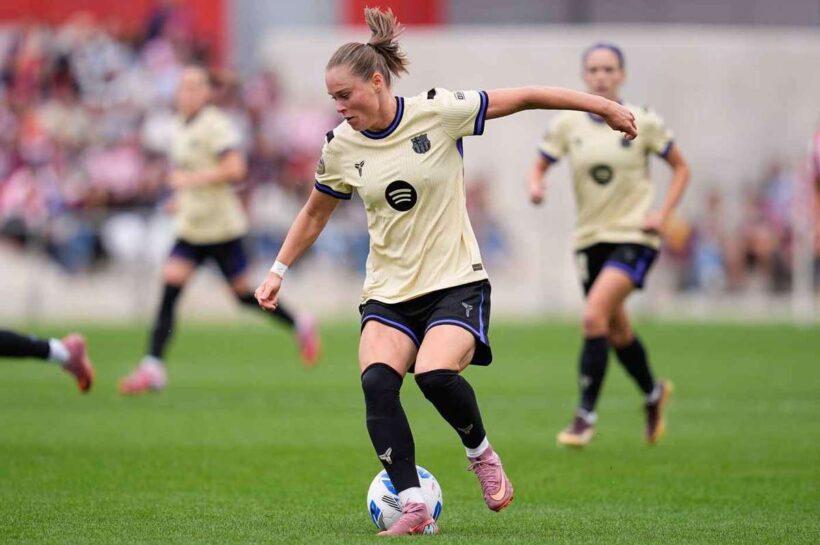 Сначала очередной гол, через четверть часа слезы и травма – что дальше для Эвы Пайор?