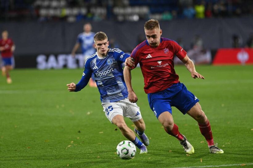 Ракув доминировал в матче против «Сигмы», но в самом конце спас ничью. Красивый гол Сварнаса