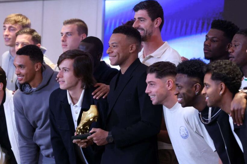 Килиан Мбаппе получил свою первую «Золотую бутсу» на «Сантьяго Бернабеу».