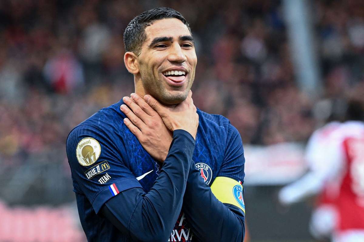 Ланс перевернул трибуну Лиги 1: они победили «Марсель», и «ПСЖ» возвращается на вершину