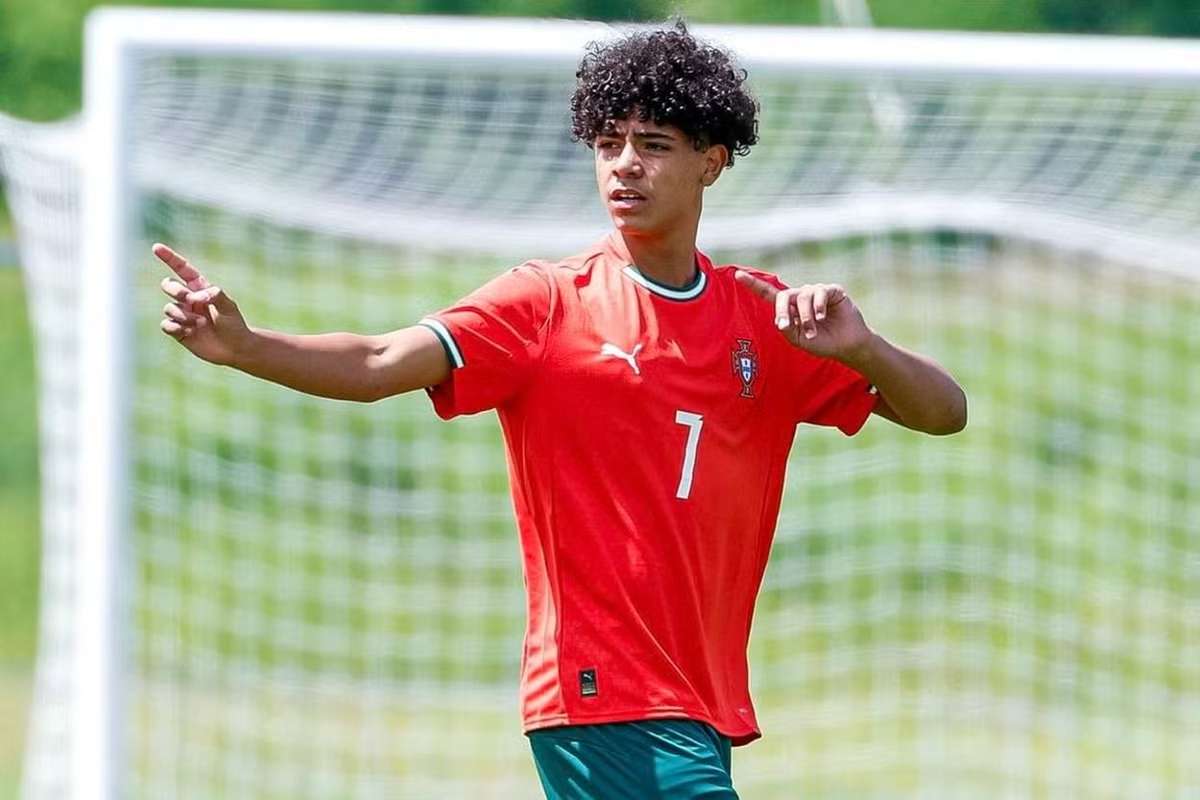 Криштиану Роналду-младший вызван в сборную Португалии U-16.