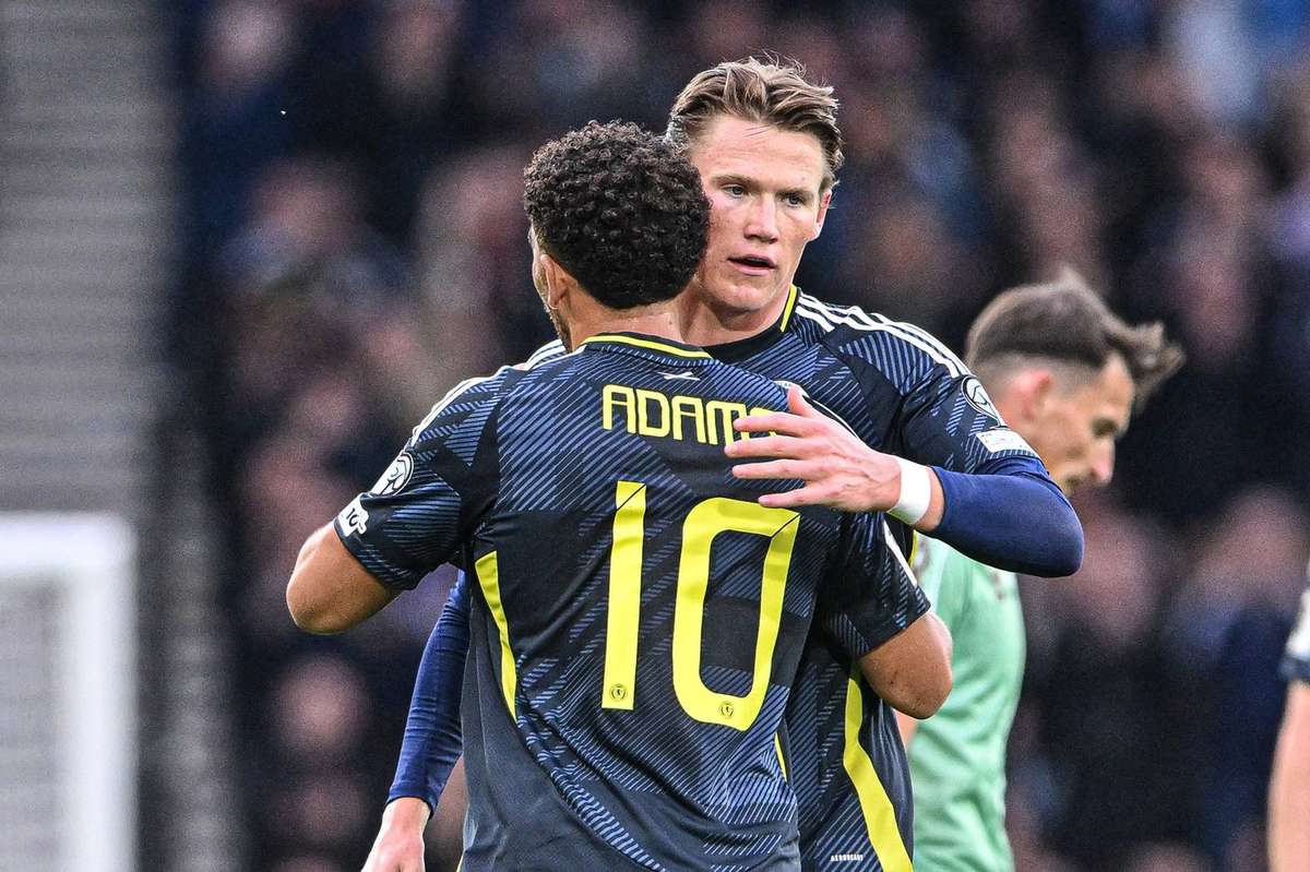 Шотландия чуть лучше Беларуси, игрок Медзя Легницы напугал «Айлендерс»