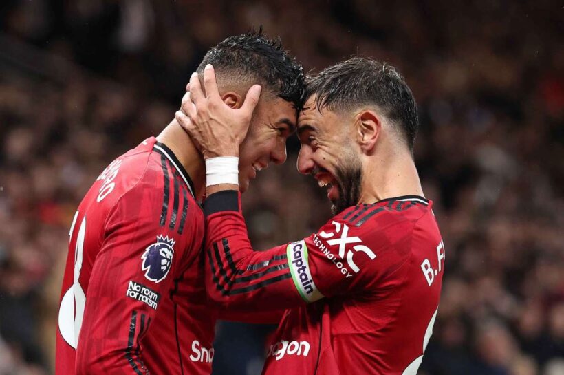 «Манчестер Юнайтед» захочет омолодить полузащиту Фернандешем и Каземиро