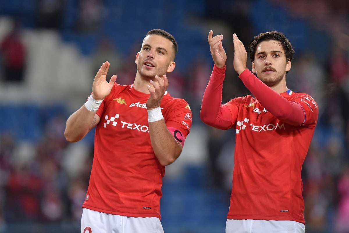 Презентация Висла Кракова, еще одна цель Анжелы Родадо. Разбивая Горник ęczna