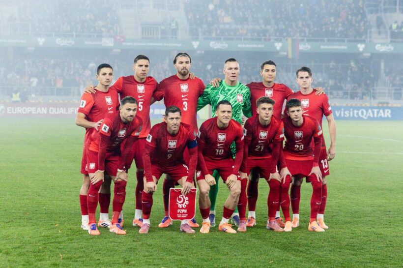 Продвижение сборной Польши на 33 место в рейтинге ФИФА, изменения в топе