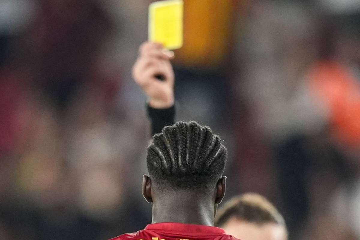 В Турции футбольных судей подвергают цензуре из-за ставок букмекеров