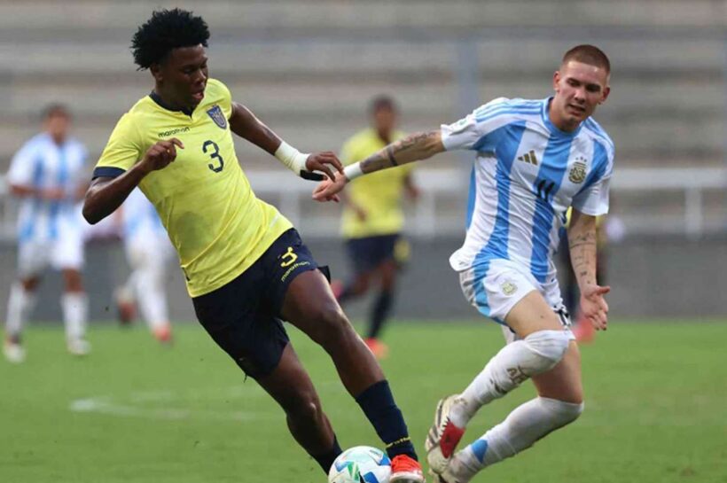 Дейннер Ордонес перейдет в «Челси». Английский клуб достиг соглашения относительно 16-летнего футболиста.