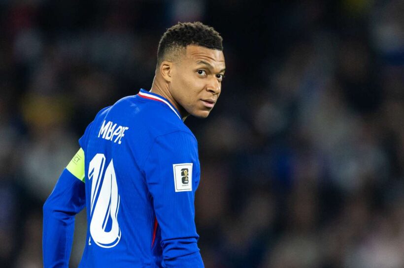 Мбаппе пропустит матч против Азербайджана. Капитан сборной Франции возвращается в Испанию