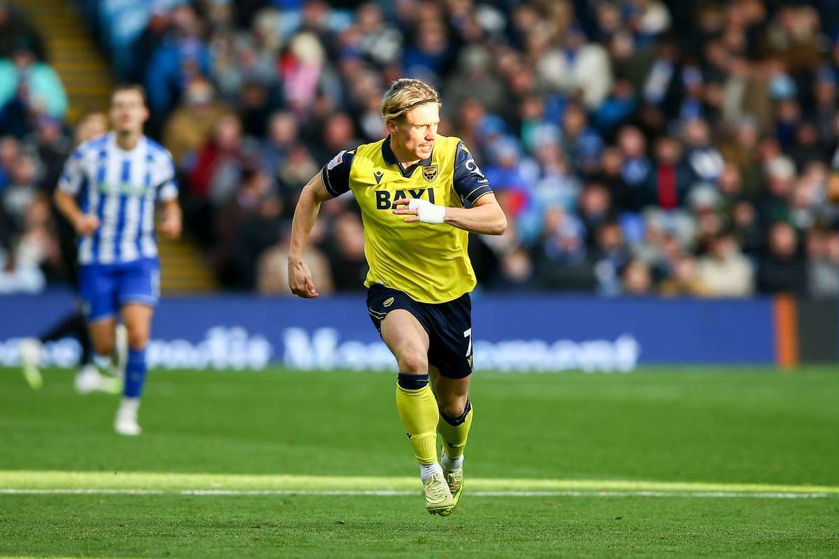 Второй гол Пшемыслава Плачеты в чемпионате, ничья «Оксфорд Юнайтед». Весь матч Хелика