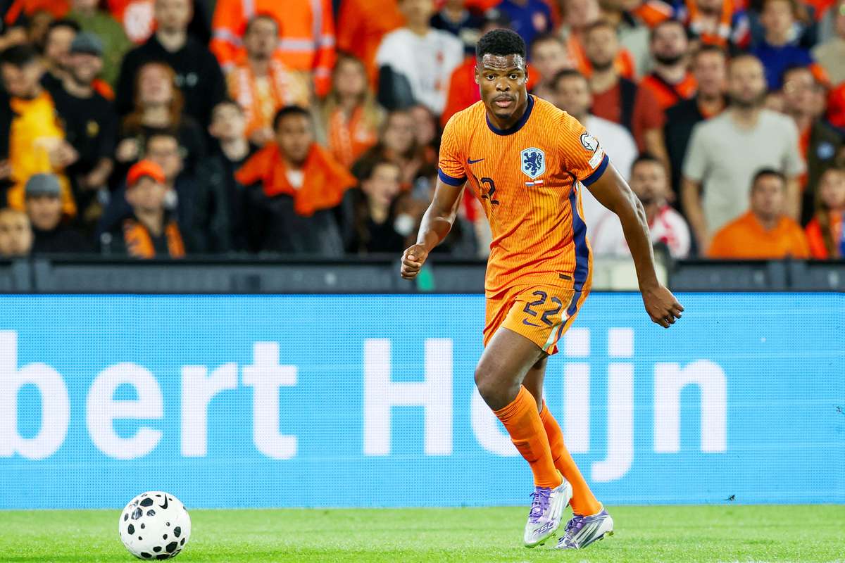 Дензел Дамфрис не сыграет против Польши. Защитник «Интера» исключен из игры из-за травмы