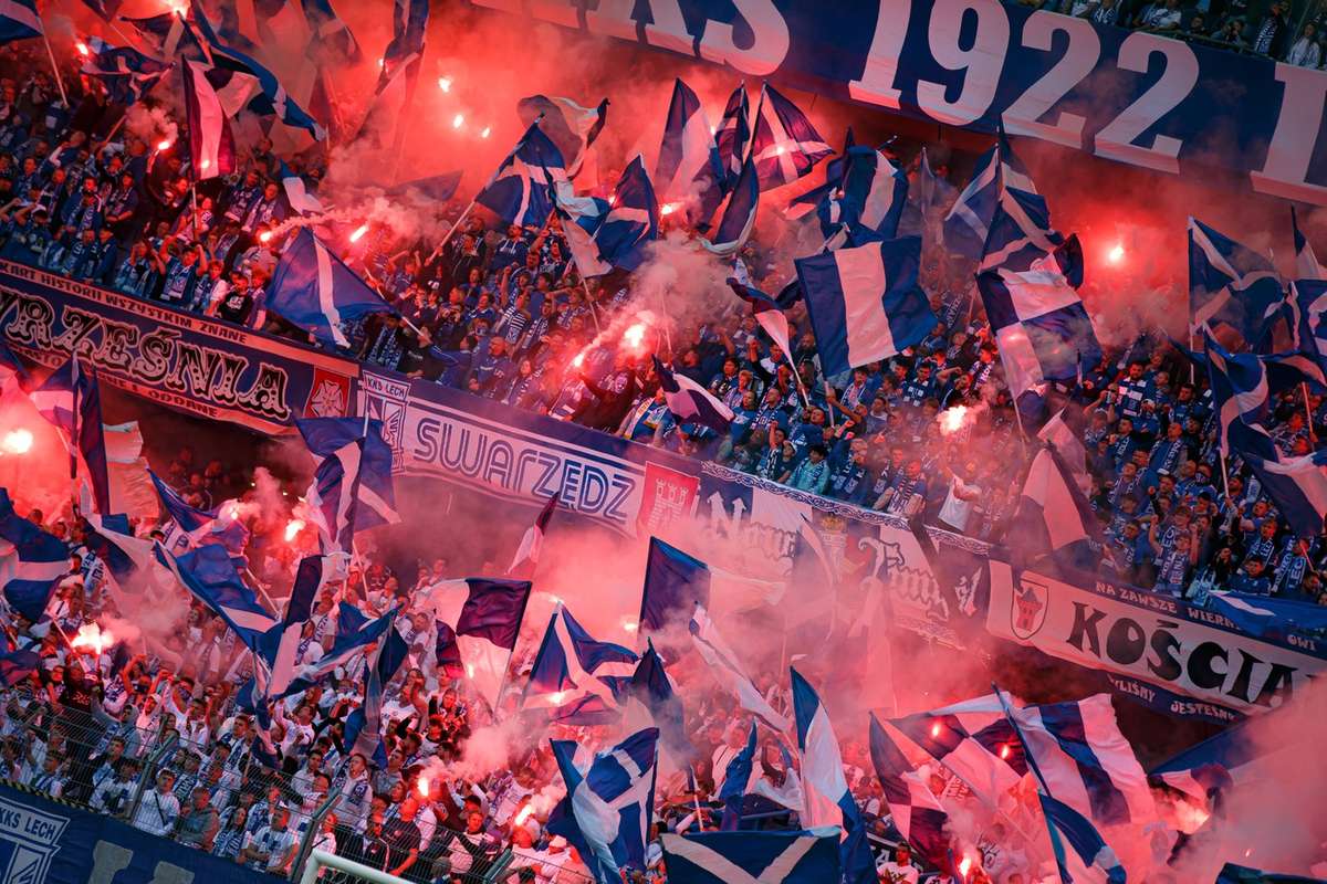 Ночные стычки болельщиков «Райо» и «Леха» перед матчем в ЛК, как минимум один человек госпитализирован