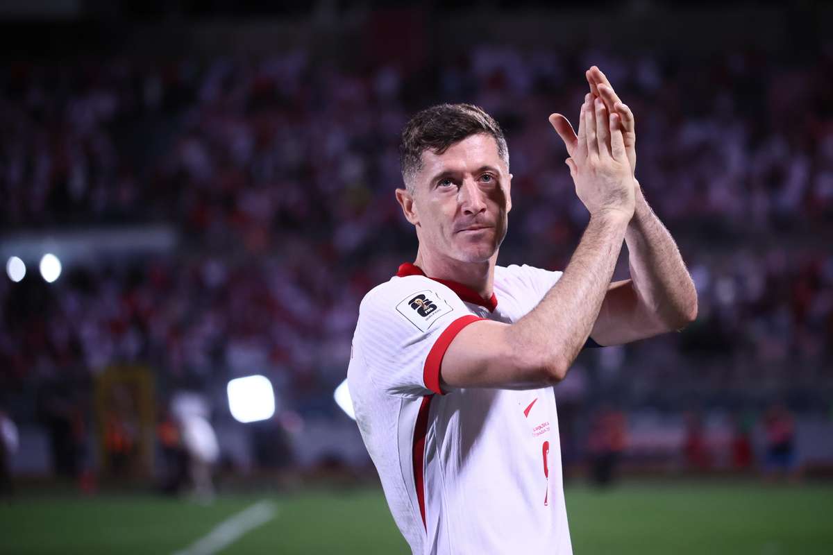 Левандовски бьет рекорды по количеству игроков в сборной