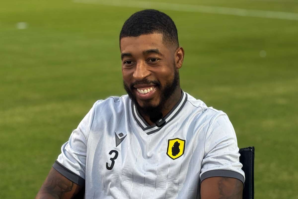 ЭКСКЛЮЗИВНОЕ ИНТЕРВЬЮ: Кимпембе вернулся на поле. Будет ли он снова играть за сборную Франции?