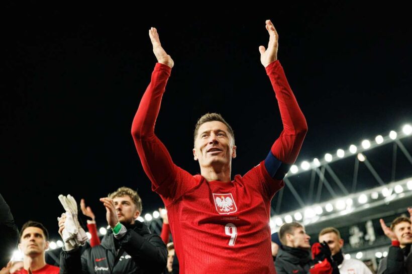 Левандовски осветит Эмпайр-стейт-билдинг бело-красным цветом по случаю Дня независимости