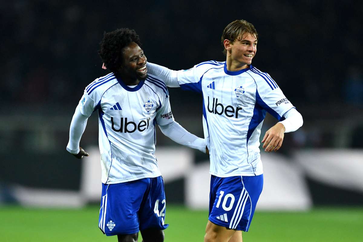 Комо обнаружил эффективность, еще одна вспышка от Паса. Сассуоло с Валукевичем спасли ничью с Пизой