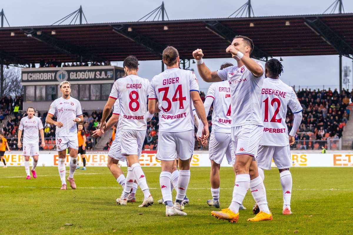 Серия Brave прервана! Висла одержала очередную победу в чемпионате после гола Анхеля Родадо