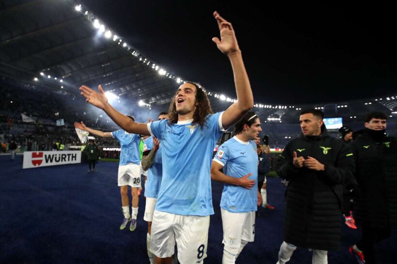 «Лацио» выбивает лидера Серии А из Кубка Италии, гол Бенедичака в поражении от «Болоньи»