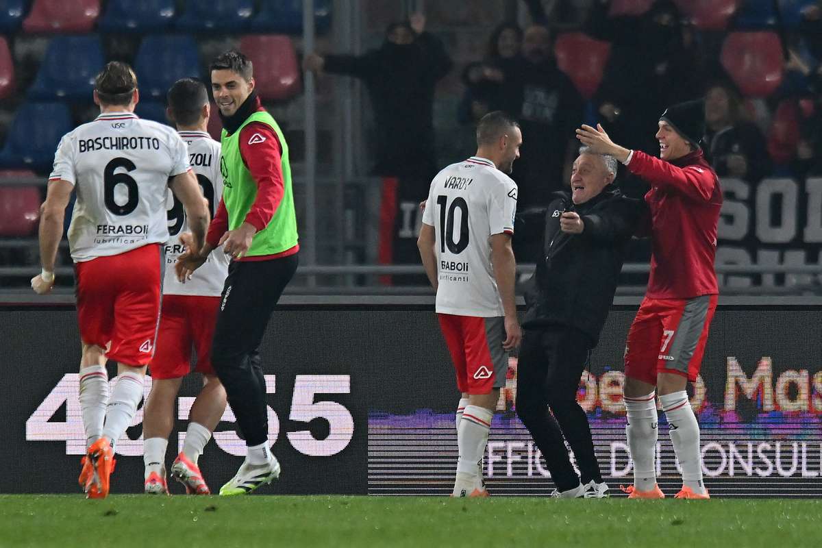 Джейми Варди собирает дубль, Болонья неожиданно проиграла дома Кремонезе