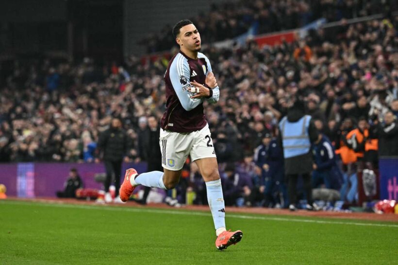 Победный марш «Астон Виллы» продолжается после победы над «Манчестер Юнайтед» в десятой раз подряд.