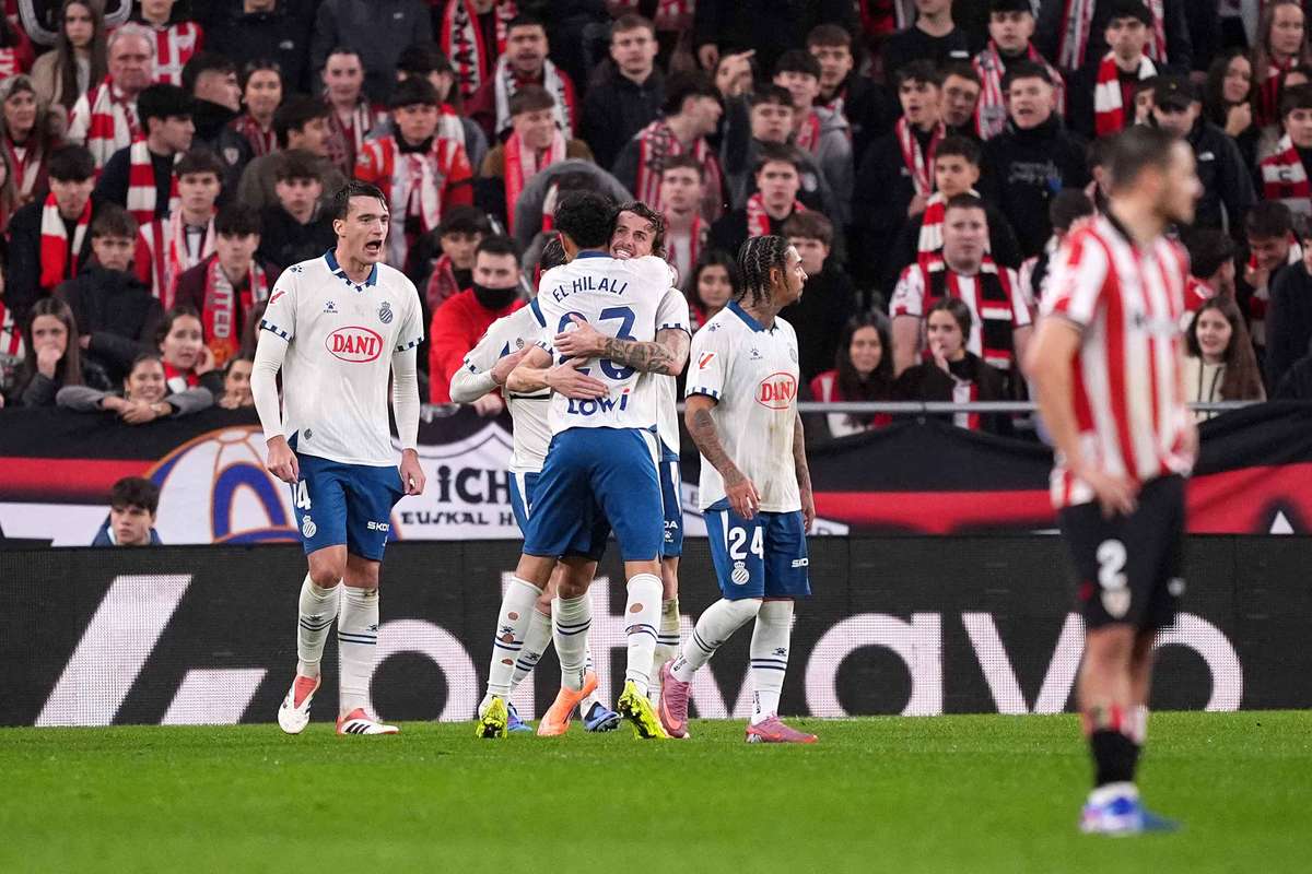 «Эспаньол» изменил ситуацию в Бильбао, одержав пятую победу подряд. Красивый гол Карлоса Ромеро