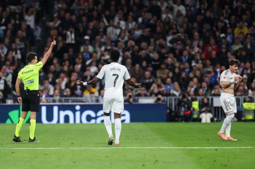 Фран Гарсия удалил себя с поля и еще больше усложнил ситуацию защите «Реала»