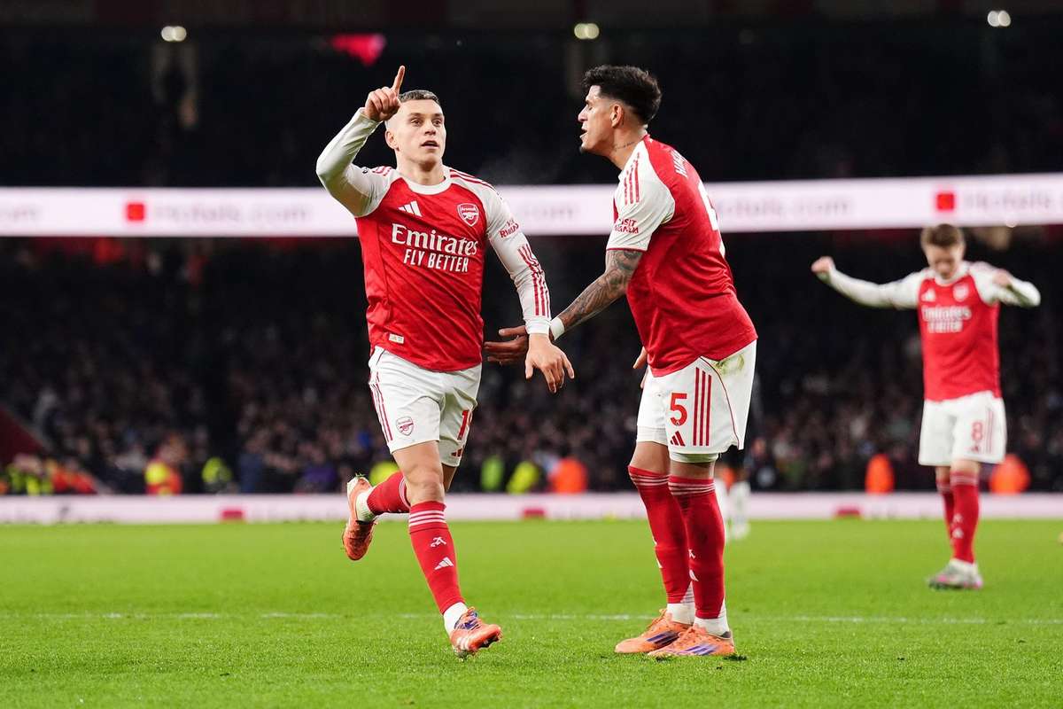 «Арсенал» остановил «Астон Виллу», Кэш дисквалифицирован за карточки