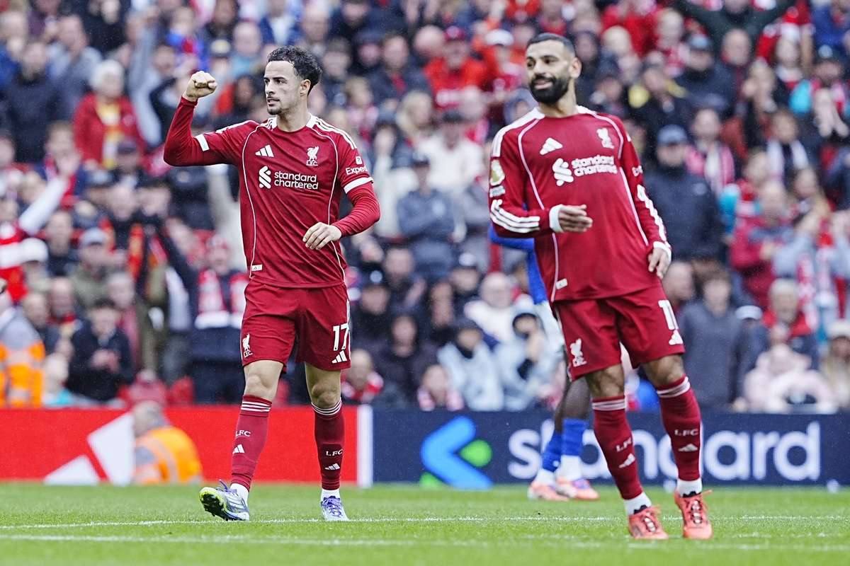 Кертис Джонс рассказал, что Салах извинился перед командой после своих комментариев