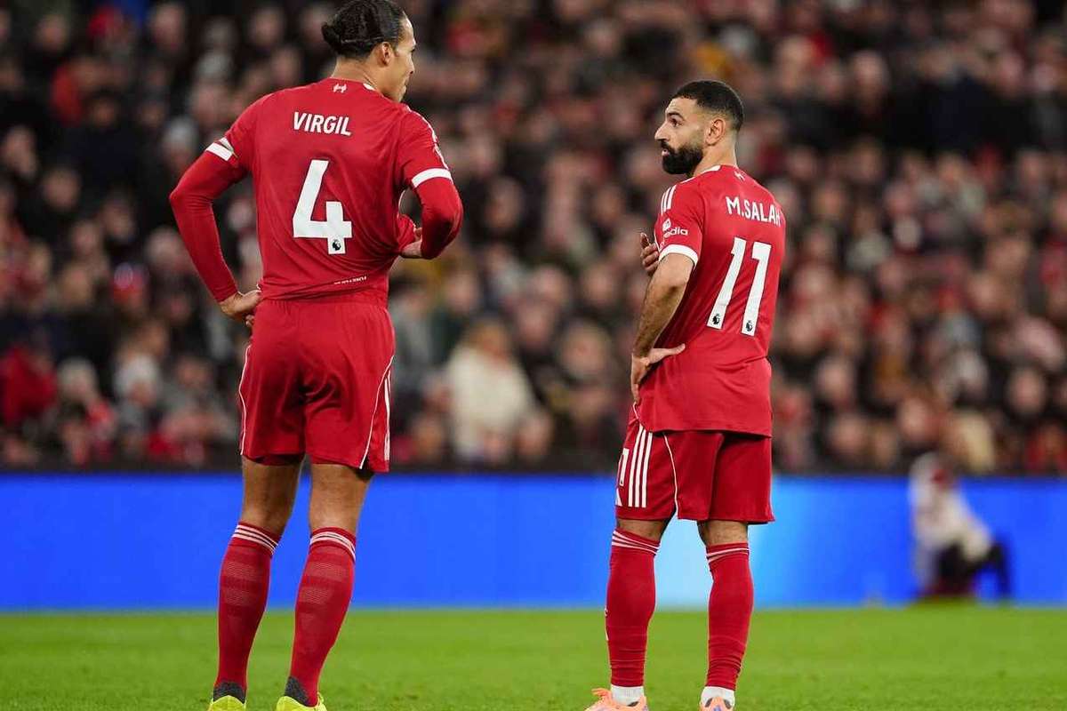Ван Дейк честен в отношении Салаха: я хочу, чтобы он остался в клубе