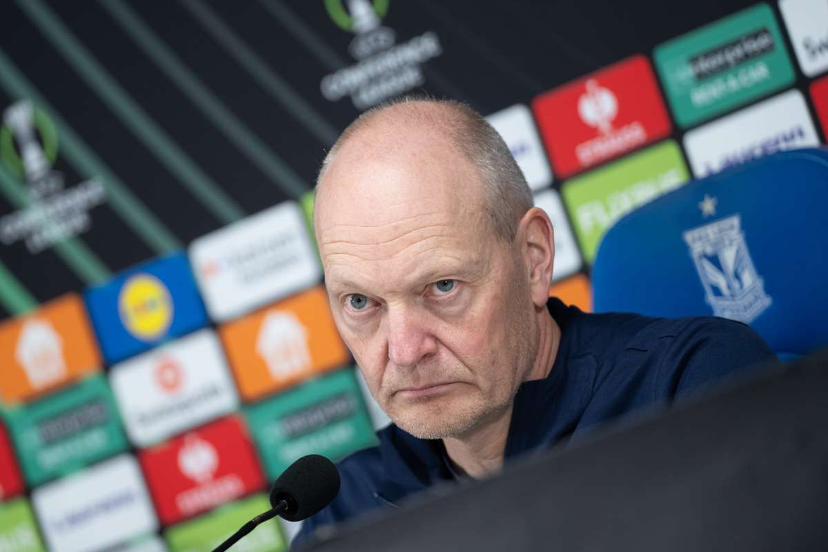 Тренер Леха не смотрит на таблицу Бундеслиги. «Это по-прежнему очень хорошая команда»