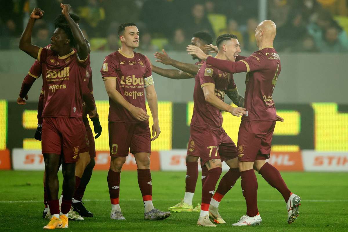 Подготовка к Испании Пяст Гливице, команда Мысливца встретится с ИФ Брондбю