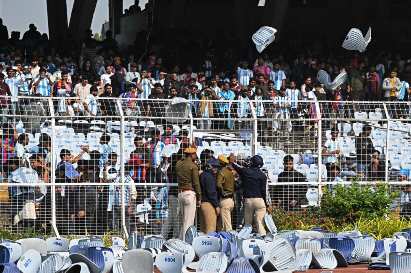 Беспорядки в Индии! Месси покинул стадион через 20 минут, и на трибунах начался хаос