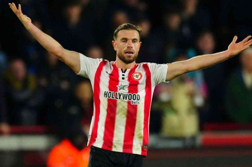 Хендерсон отдает дань уважения Диого Жоте после того, как он забил свой первый гол за «Брентфорд»