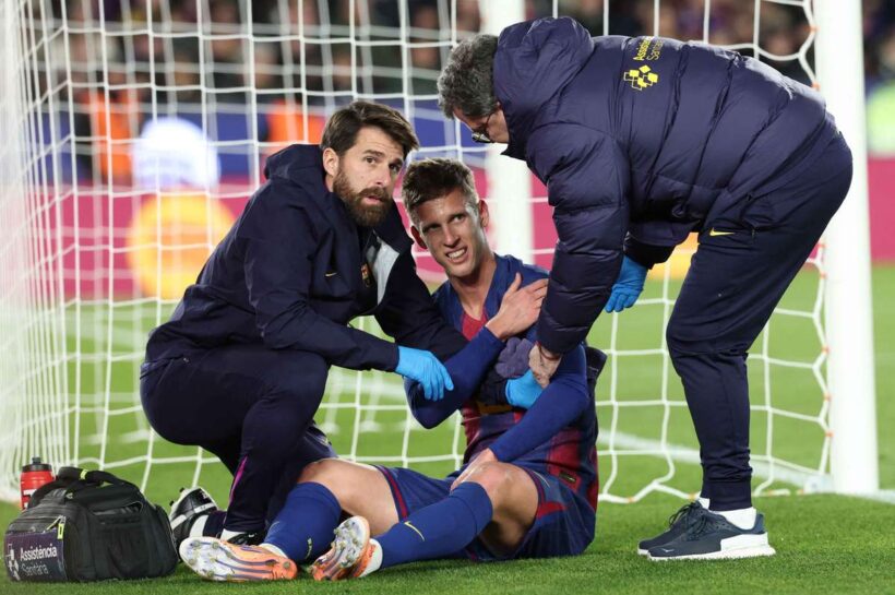 Дани Олмо пропустит месяц из-за вывиха левого плеча