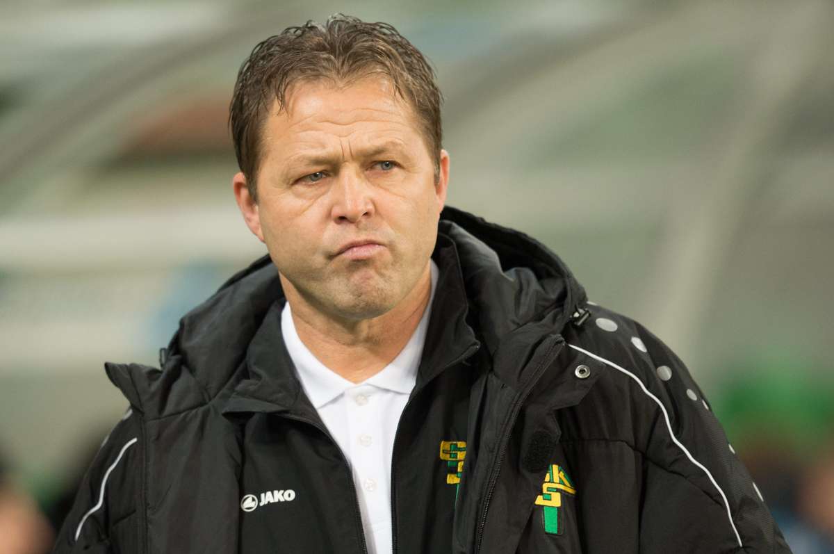 Возвращение спустя годы - Юрий Шаталов снова тренер Гурника Ленчны