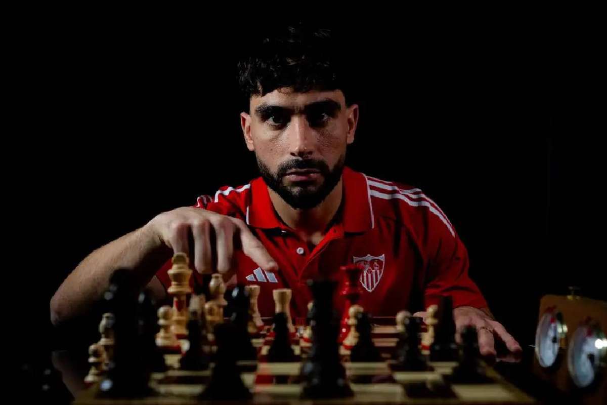 Официально: Нил Мопе усилил «Севилью». Он рассчитывает на регулярную игру, которой у него не было в Марселе.