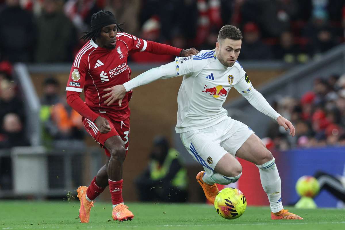 «Ливерпуль» все еще в кризисе, только ничья с «Лидс Юнайтед». Распределение очков в лондонском дерби