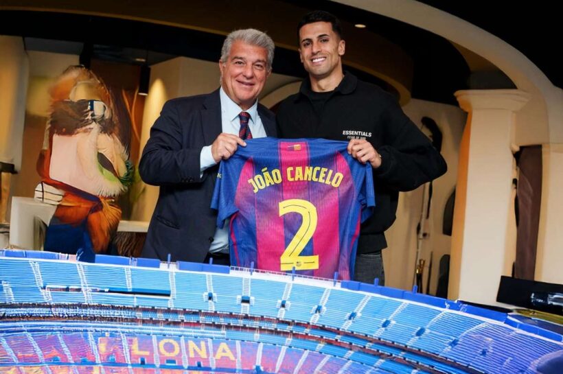 Жоау Канселу рад вернуться в «Барселону». «Для меня большая честь представлять этот клуб»