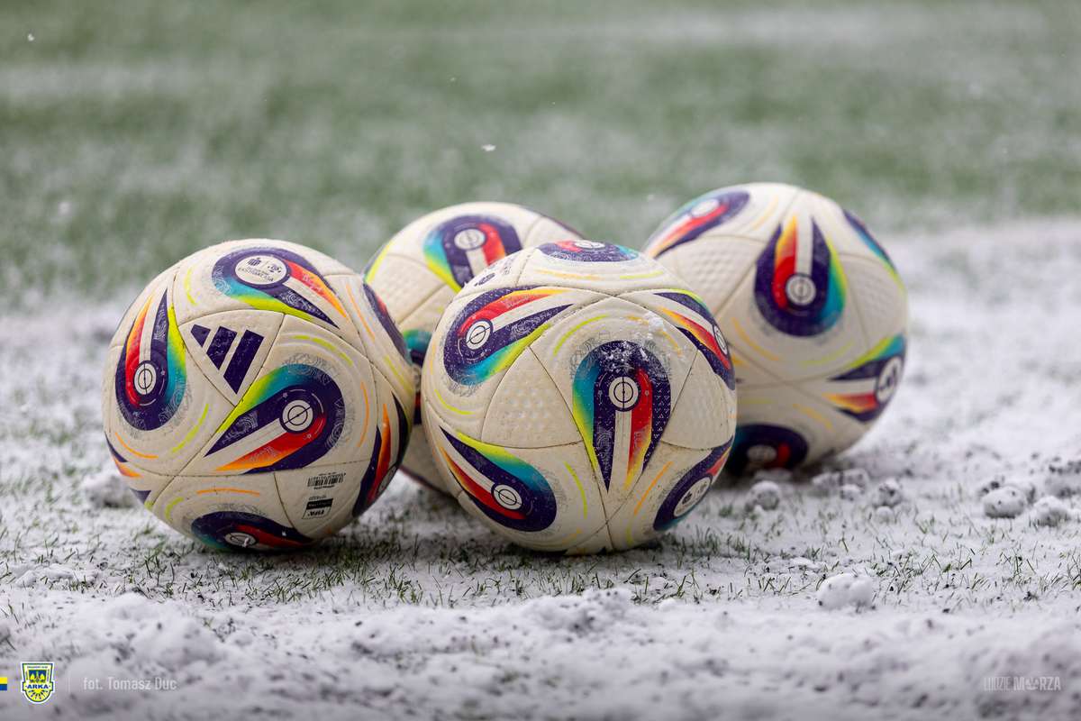 Спарринг в среду: Заглембе сыграла вничью с Левски Софией, Рух победил Полонию Бытом