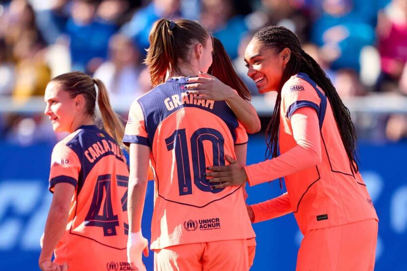 Восьмая победа подряд «Барселоны Фемени», восьмое поражение «Альхамы». Ева Пайор наблюдала со стороны