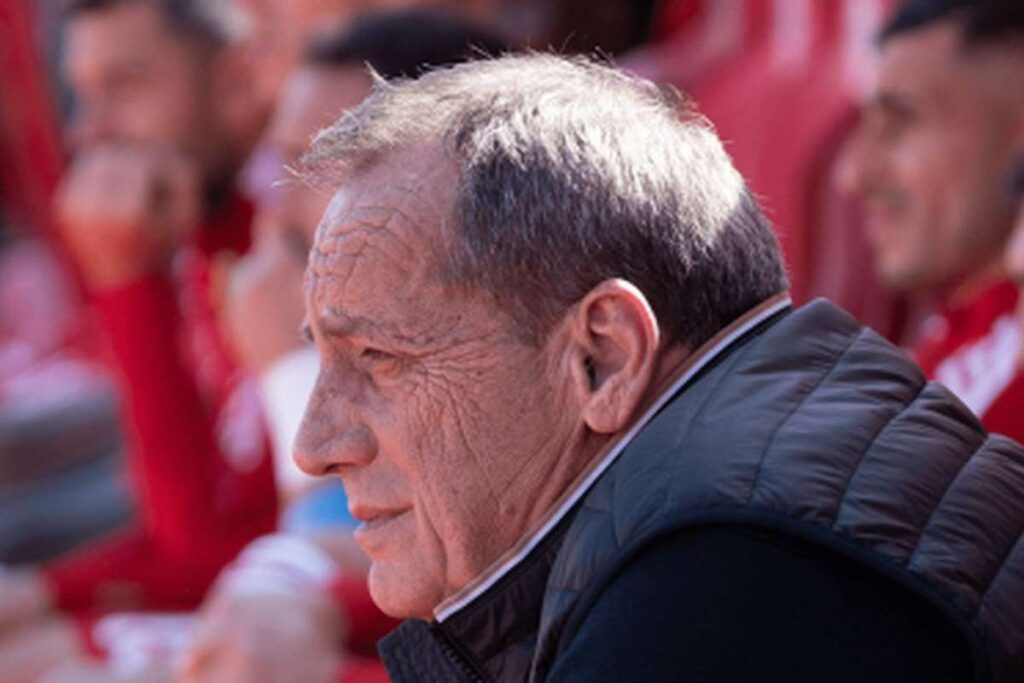 Экс-президент Аяччо застрелен во время похорон своей матери на Корсике