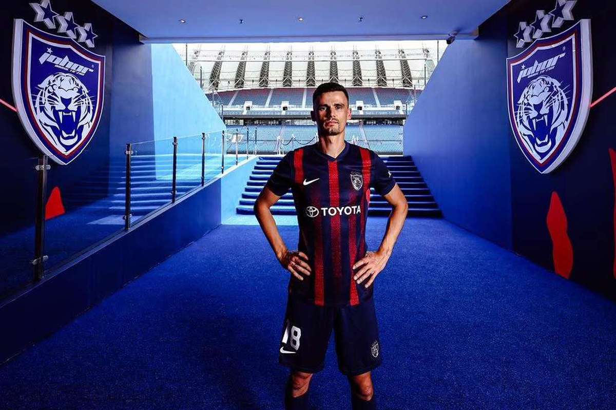 Нене подумывала о возвращении в Польшу, но предпочла бороться за чемпионство Малайзии.