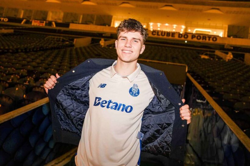 Нене хвалит решение Питетушевского и дает ему совет. «Всему свое время»